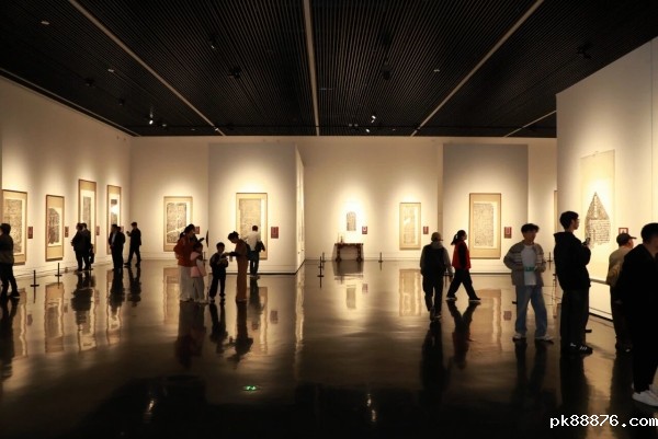 “全国第五届隶书作品展览”在河南举办